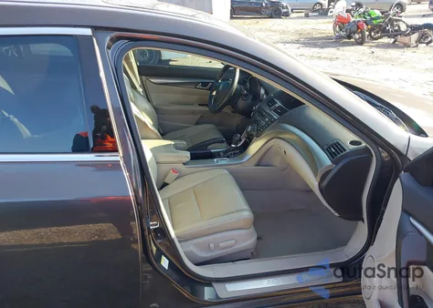 2010 Acura Tl 3.5 from USA, damaged, VIN 19UUA8F58AA011938